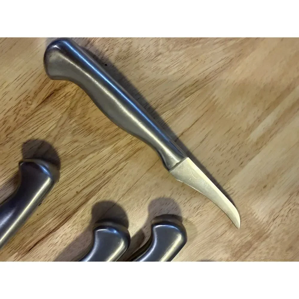 sabatier 7 Piece knife set 20B769 Family Used